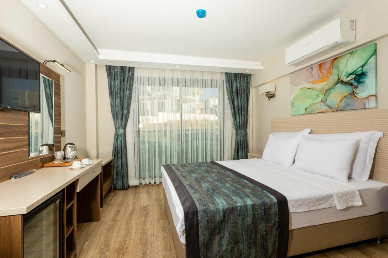 Guelluek Yali Boutique Otel ภายนอก รูปภาพ