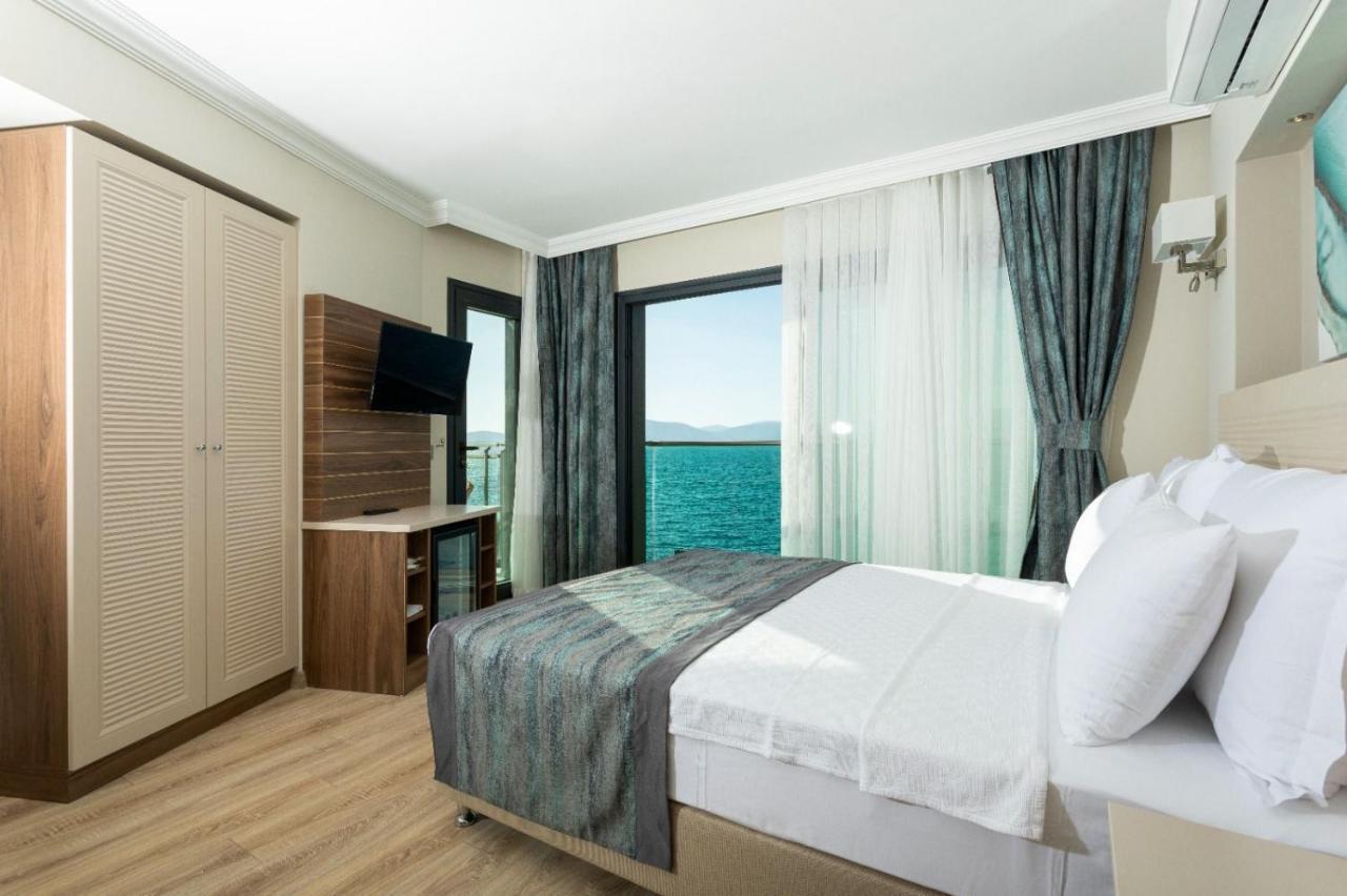 Guelluek Yali Boutique Otel ภายนอก รูปภาพ